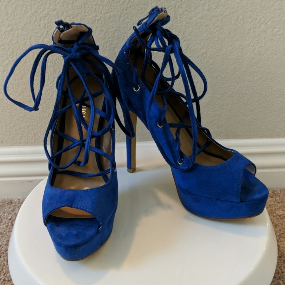 Delicacy Blue Suede Shoes